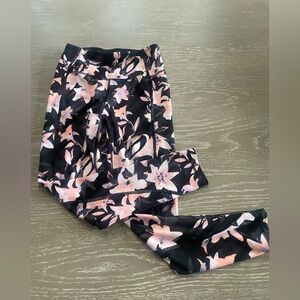 Victoria's Secret Black and Pink Floral Leggings
